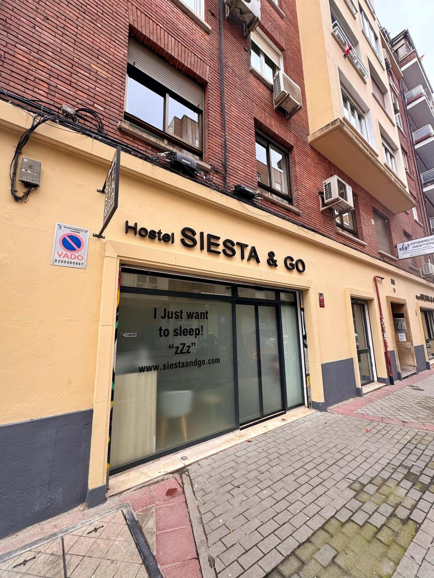 Hostel Siesta & Go 马德里 外观 照片