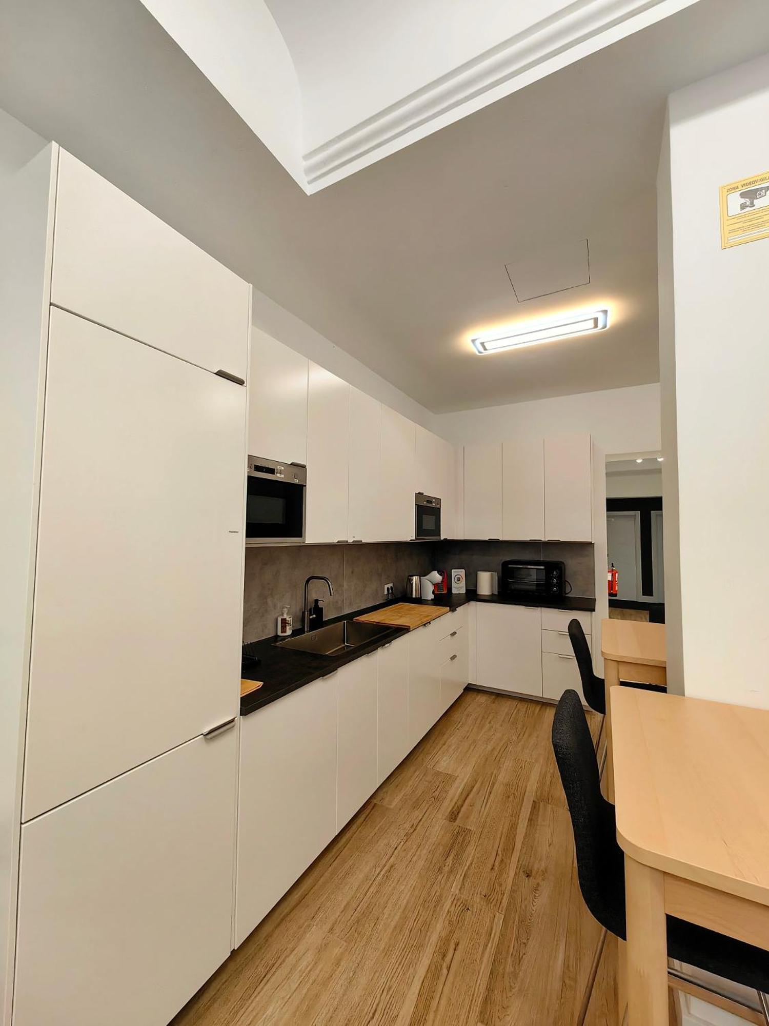 Hostel Siesta & Go 马德里 外观 照片